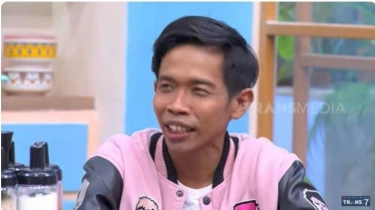 Dede Sunandar Jadi Pelayan Restoran setelah Gagal Nyaleg, Benarkan Sepi Job dan Tabungan Habis