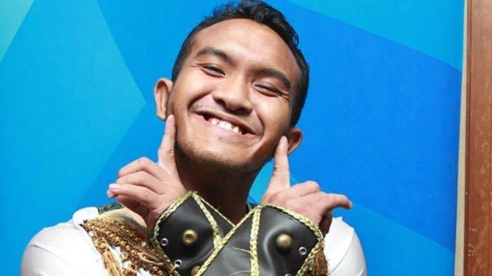 Viral Video Sedang Dirawat di Rumah Sakit Jiwa, Diduga Gila? Caisar YKS: Saya Sehat