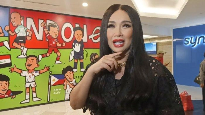 Titi DJ Minta Stephanie Poetri Pulang ke Indonesia Saat Los Angeles Dilanda Kebakaran Hebat