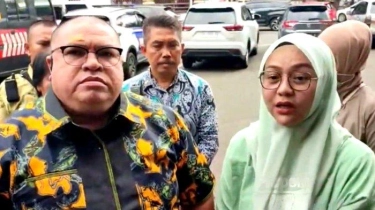 Bongkar Kronologi Istri Dipukul Nikita Mirzani, Razman Nasution Sebut Punya Bukti Rekaman CCTV