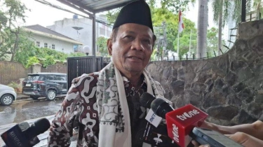 Mahfud MD Ikut Mencari Tahu Pemilik Mobil RI 36, Iseng Tanya AI Malah Dijawab Masih Atas Namanya