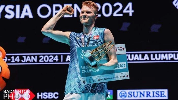 Rekap Hasil Semifinal Malaysia Open 2025: Wakil Tuan Rumah Ambyar, Antonsen ke Final
