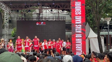 Hasto Joget Bareng 'KPK' Sehari Sebelum Jalani Pemeriksaan Sebagai Tersangka Kasus Harun Masiku 