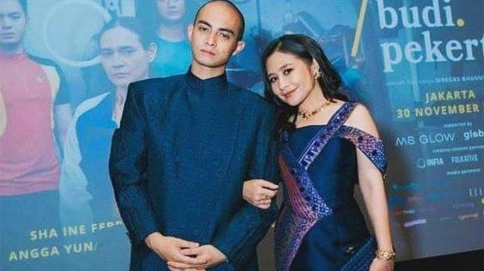 Lama Disembunyikan, Prilly Latuconsina Akui Kini Pacaran dengan Omara Esteghlal 