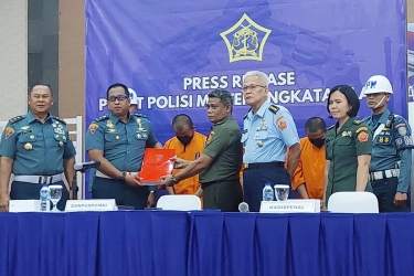 Hadirkan 3 Tersangka, Puspomal Limpahkan Kasus Penembakan Bos Rental Mobil kepada Oditur Militer II-07 Jakarta