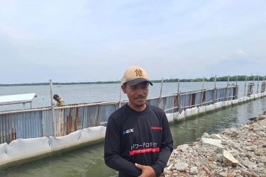 Nasib Nelayan di Sekitar Pagar Laut Bekasi, Sulit Melaut sampai Pendapatan Turun