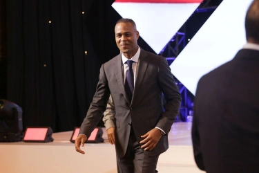 Sergio van Dijk Bicara Tim Kepelatihan Patrick Kluivert dan Perlunya Stok Striker