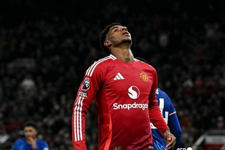 Barcelona Lirik Marcus Rashford, Penerus Messi Siap Dikorbankan