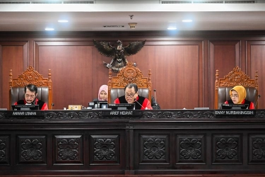 Calon Bupati Tolikara Terlambat Masuk Ruang Sidang, Hakim MK: Kalau Lihat Monas Jangan Kelamaan