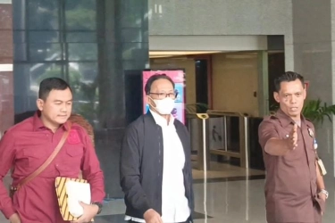 Hakim MK Ridwan Mansyur Diperiksa KPK, Kasus Korupsi Apa?