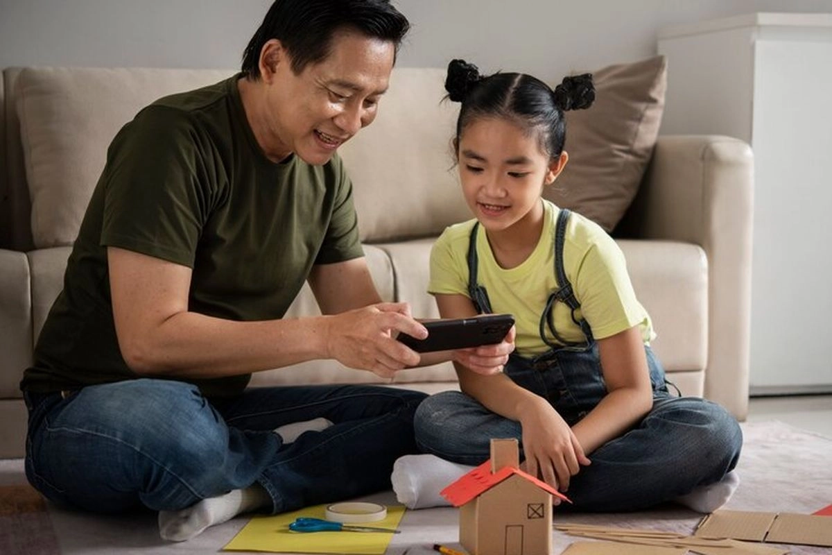 ''Puasa Gadget'' Bisa Jadi Cara Orangtua Batasi Penggunaan Medsos pada Anak