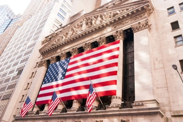 Wall Street Menghijau, Catat Hasil Terbaik Sejak November Tahun Lalu