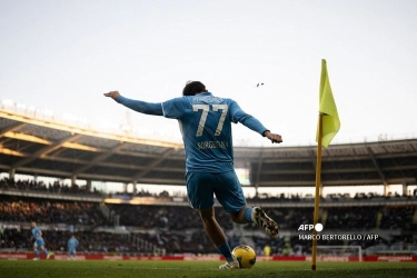 Pamitan Emosional Khvitcha Kvaratskhelia dengan Napoli, Menuju PSG