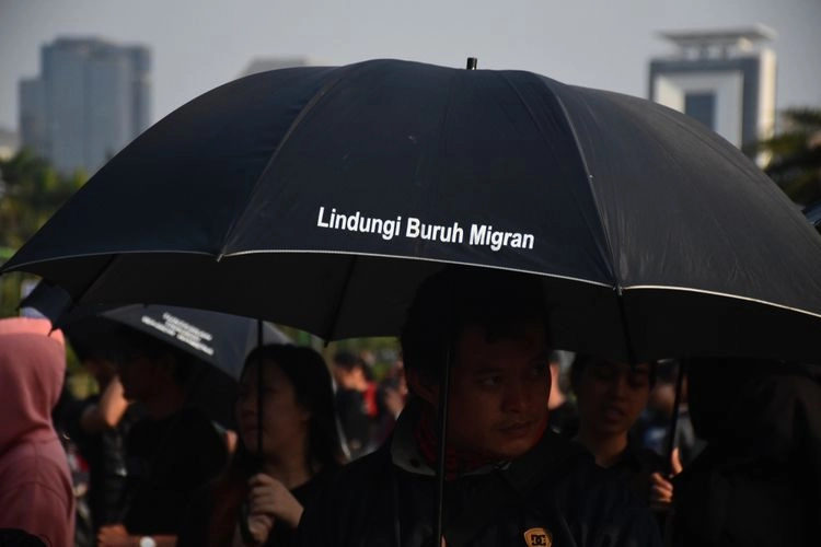 2 Pekerja Migran yang Disekap di Myanmar Tiba di Indonesia, Dijemput Menteri Karding