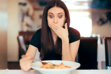 Apa yang Harus Dilakukan Jika Keracunan Makanan?