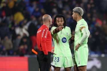 Barcelona Seri dan Balde Jadi Korban Rasialisme, Hansi Flick Murka