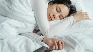 Mau Tidur Nyenyak dan Bangun Segar, Ikuti 10 Tips Ini