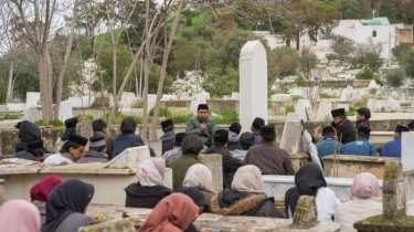PCINU Tunisia Peringati Harlah ke-102 NU dengan Ziarah ke Makam Syeikh Muhammad Thahir bin Asyur