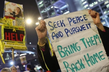 Kemlu RI Tegaskan Belum Dapat Informasi soal Rencana Trump Pindahkan 2 Juta Penduduk Gaza ke Indonesia