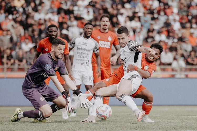 Update Klasemen Liga 1: Persis Solo Bangkit, Semen Padang Terpuruk
