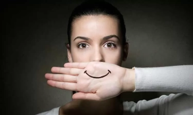 Orang yang Dibesarkan dalam Keluarga yang Tidak Pernah Menunjukkan Kasih Sayang Biasanya Menampilkan 5 Sifat Ini di Kemudian Hari