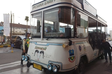 Jadwal dan Harga Tiket Bus Sonagar Garut, Bisa Wisata sambil Karaoke