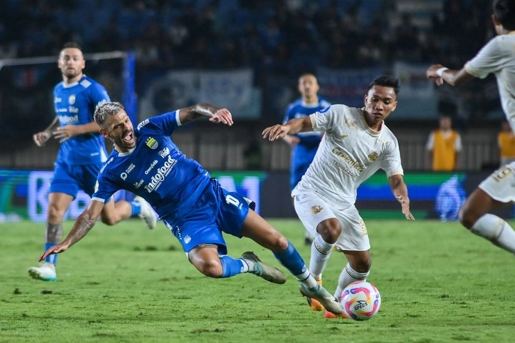 Kontra Persib, Arema FC Tampil di Blitar: Ini Bacaan Hodak