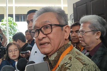 KPK Tak Hadiri Sidang Praperadilan, Kubu Hasto: Mungkin Mereka Sibuk