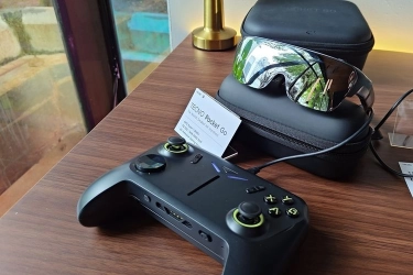 Rasanya Menjajal Konsol Game Augmented Reality Tecno Pocket Go di Indonesia