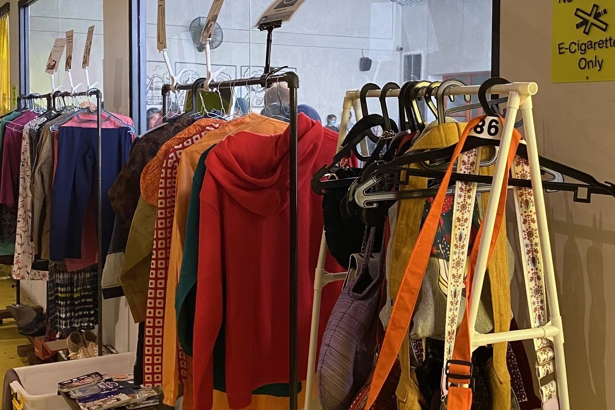 Saling Tukar Pakaian, Tampil Gaya Tanpa Beli Baju Baru