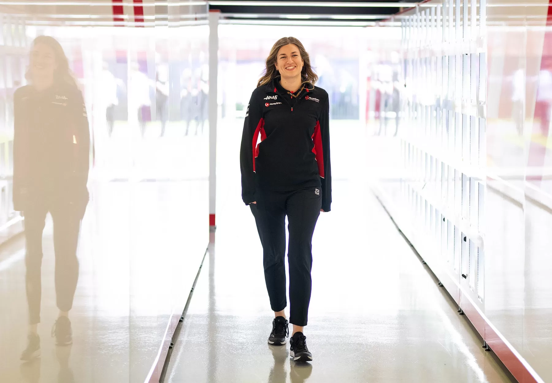 Ayao Komatsu Tunjuk Laura Mueller Jadi Race Engineer Haas, Pertama dalam Sejarah Balapan F1