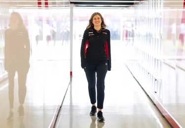 Ayao Komatsu Tunjuk Laura Mueller Jadi Race Engineer Haas, Pertama dalam Sejarah Balapan F1