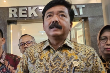 Eks Menteri ATR Hadi Tjahjanto Terseret Masalah Perizinan Pagar Laut Tangerang