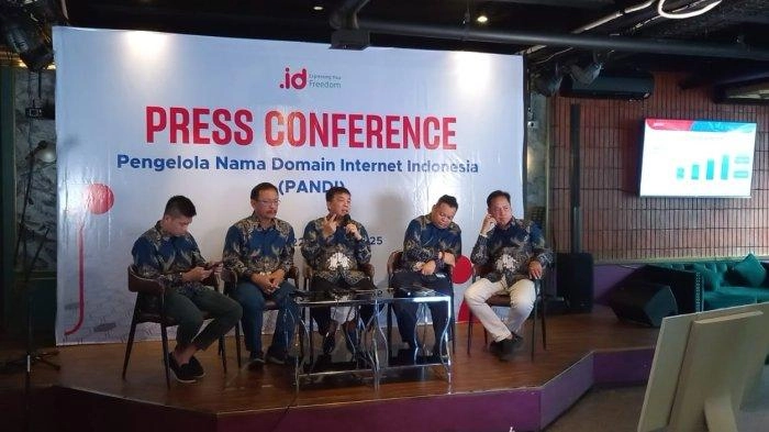Pengguna Nama Domain .ID Tembus 2,12 Juta, Market Share .com Merosot 40 Persen