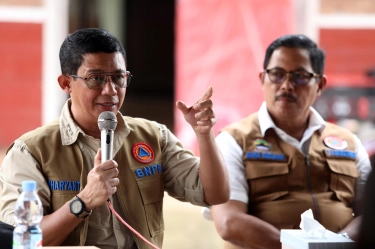 Kepala BNPB Minta Prioritaskan Pencarian dan Pertolongan Korban Longsor dan Banjir Bandang di Pekalongan
