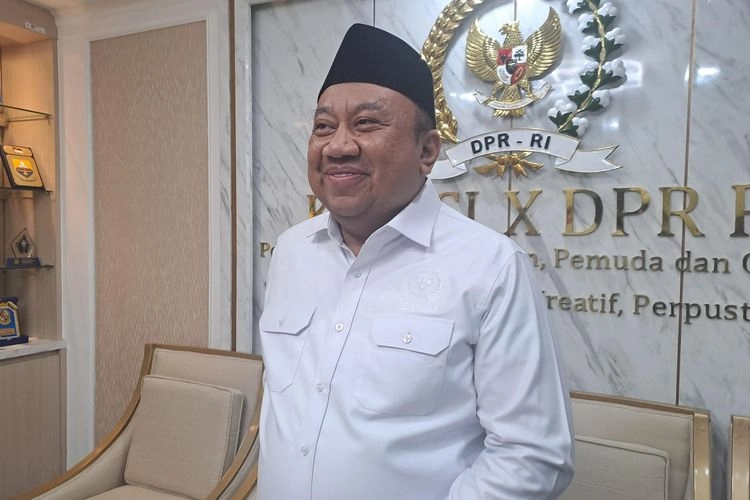 DPR-Mendikti Rapat Tertutup Hari Ini, Bahas Demo ASN hingga Kampus Kelola Tambang