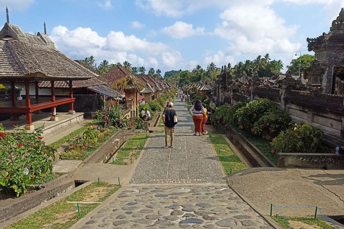 Gaji UMR Bangli 2025 dan Seluruh Daerah di Pulau Bali