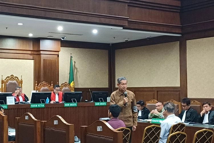 Hakim Curiga Ada Diskon Besar Ban di Kasus Korupsi Pembelian Truk Basarnas, Ternyata Tukar Tambah