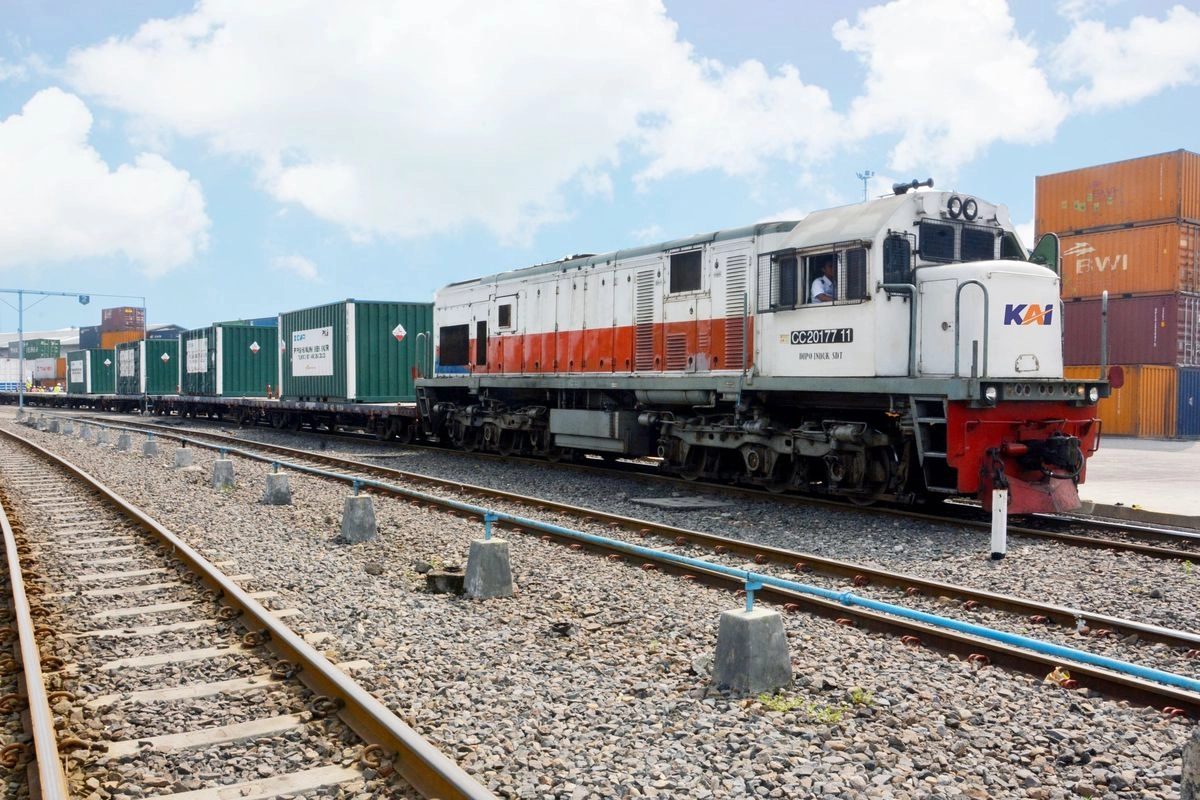 KAI Logistik Raup Pendapatan Rp 1,1 Triliun Sepanjang 2024, Kirim 27 Juta Ton Barang