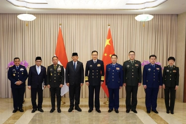 Temui Menhan China, Menhan Sjafrie: Indonesia Perlu Terus Menimba Ilmu Teknologi dan Militer