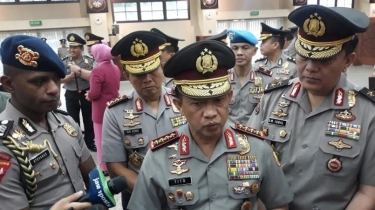 Gara-gara Jokowi, Kapolri Tito Karnavian Dibuat Nggak Enak Mau Perintah Iwan Bule