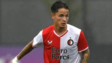 Here We Go! Gelandang Feyenoord Berdarah Maluku Ajukan Diri Bela Timnas Indonesia