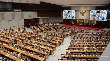 Rapat Paripurna DPR Sahkan Pembentukan Timwas Perlindungan PMI dan Penanganan Bencana Alam