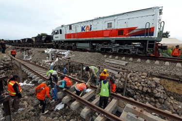 Jalur Kereta Api Lintas Utara Jawa Terdampak Banjir Grobogan, BNPB Siapkan Modifikasi Cuaca dan Opsi Relokasi Permukiman Warga