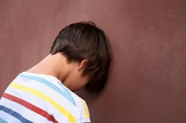 Perselingkuhan dalam Keluarga, Dampak Psikologis Anak dan Luka Batin yang Sering Sulit Dihilangkan