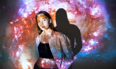 Punya Aura Bintang, 8 Shio Ini Sangat Berpotensi Besar Menjadi Seorang Artis atau Aktor