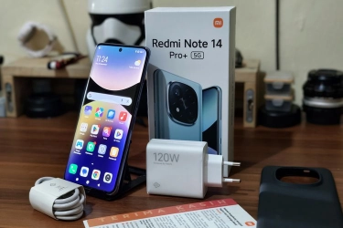 Kesan Pertama Memegang Redmi Note 14 Pro Plus 5G, Aman Satu Tangan dan Tidak Licin