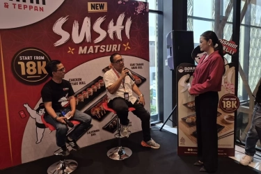 Bisnis F&B Resilien, Emiten 