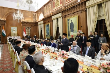 Mengaku Punya DNA India, Prabowo: Saat Dengar Musik, Saya Langsung Joget