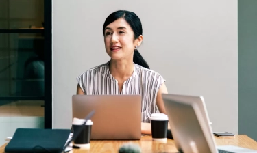 Intip 8 Ciri Kepribadian Orang yang Benar-benar Kaya Menurut Psikologi, Salah Satunya Sangat Humanis!